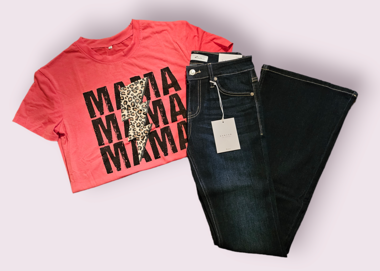 MAMA Graphic tee