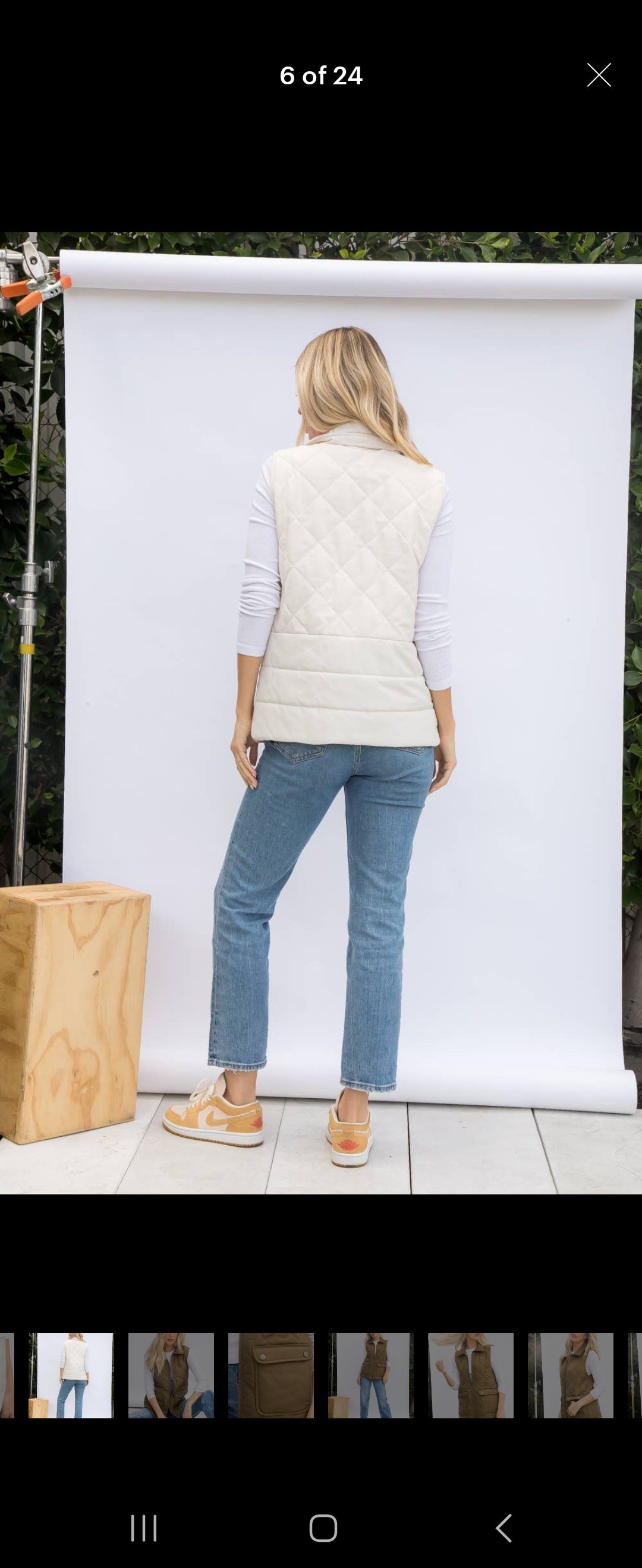 Light weight polysilicon quilted vest