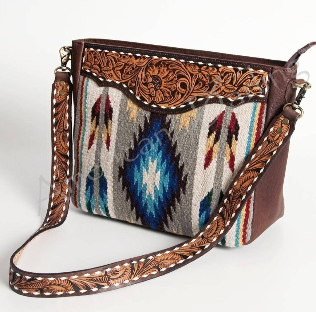 Saddle Balnket large purse