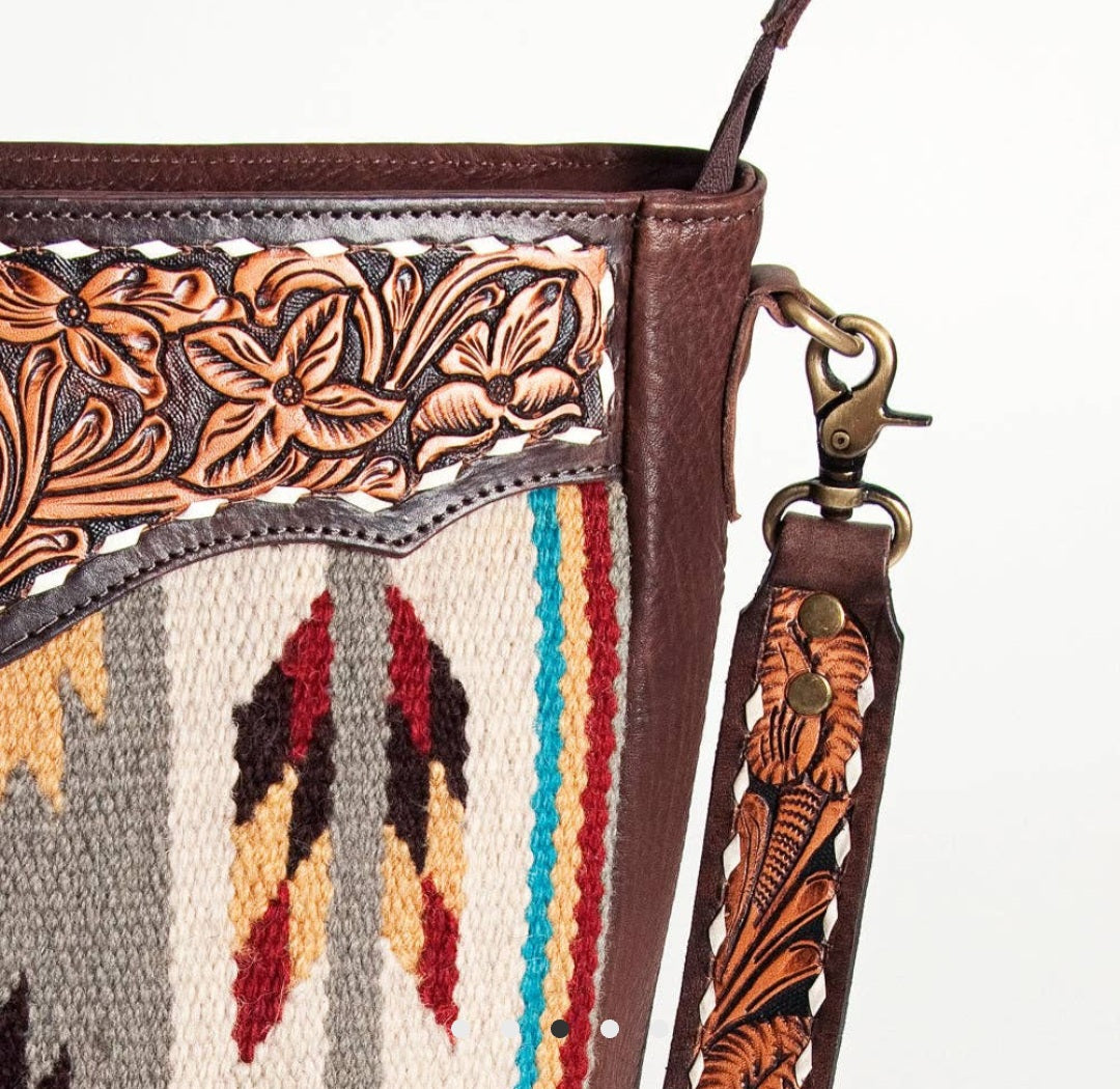 Saddle Balnket large purse