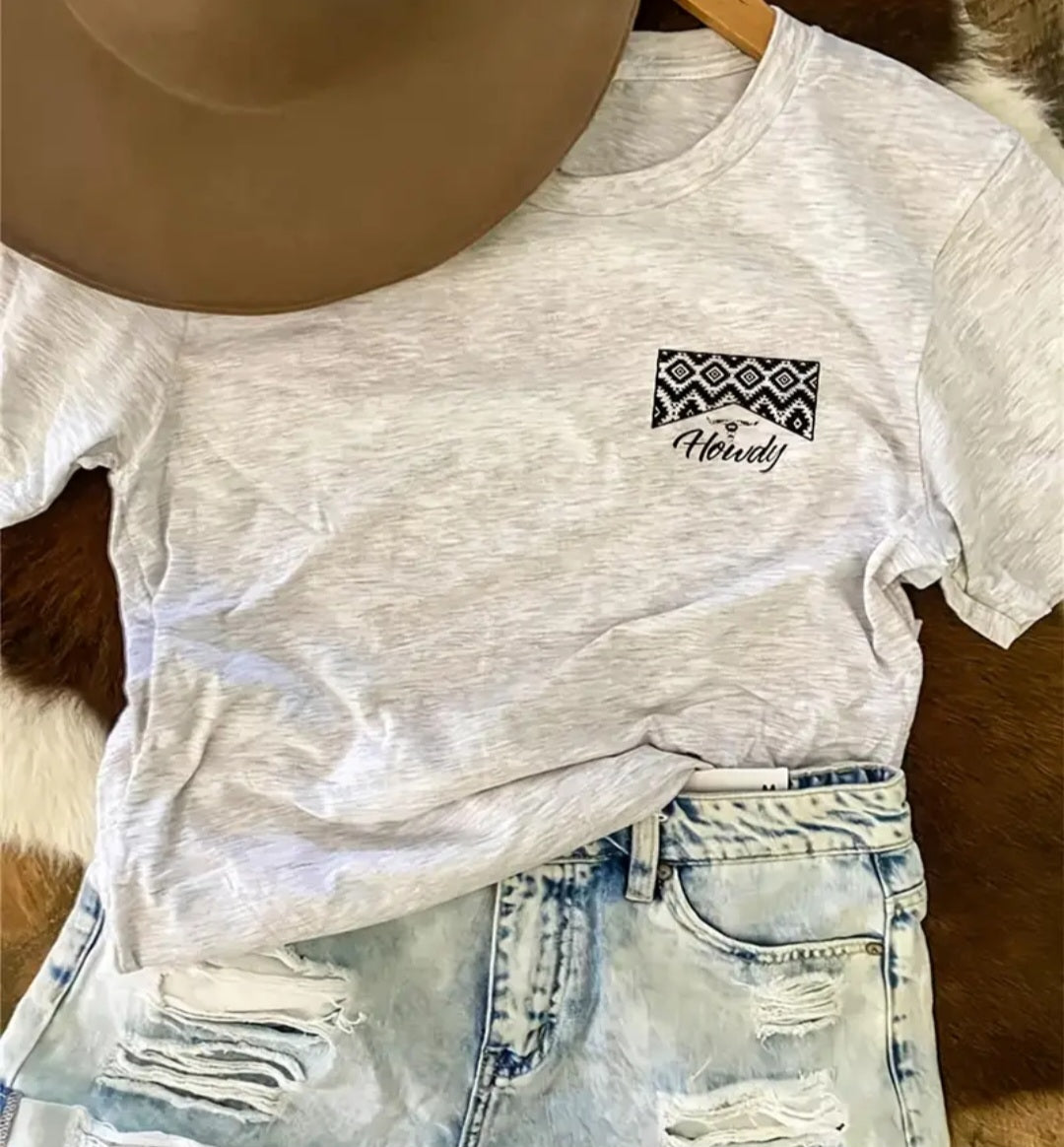 Howdy T-shirt